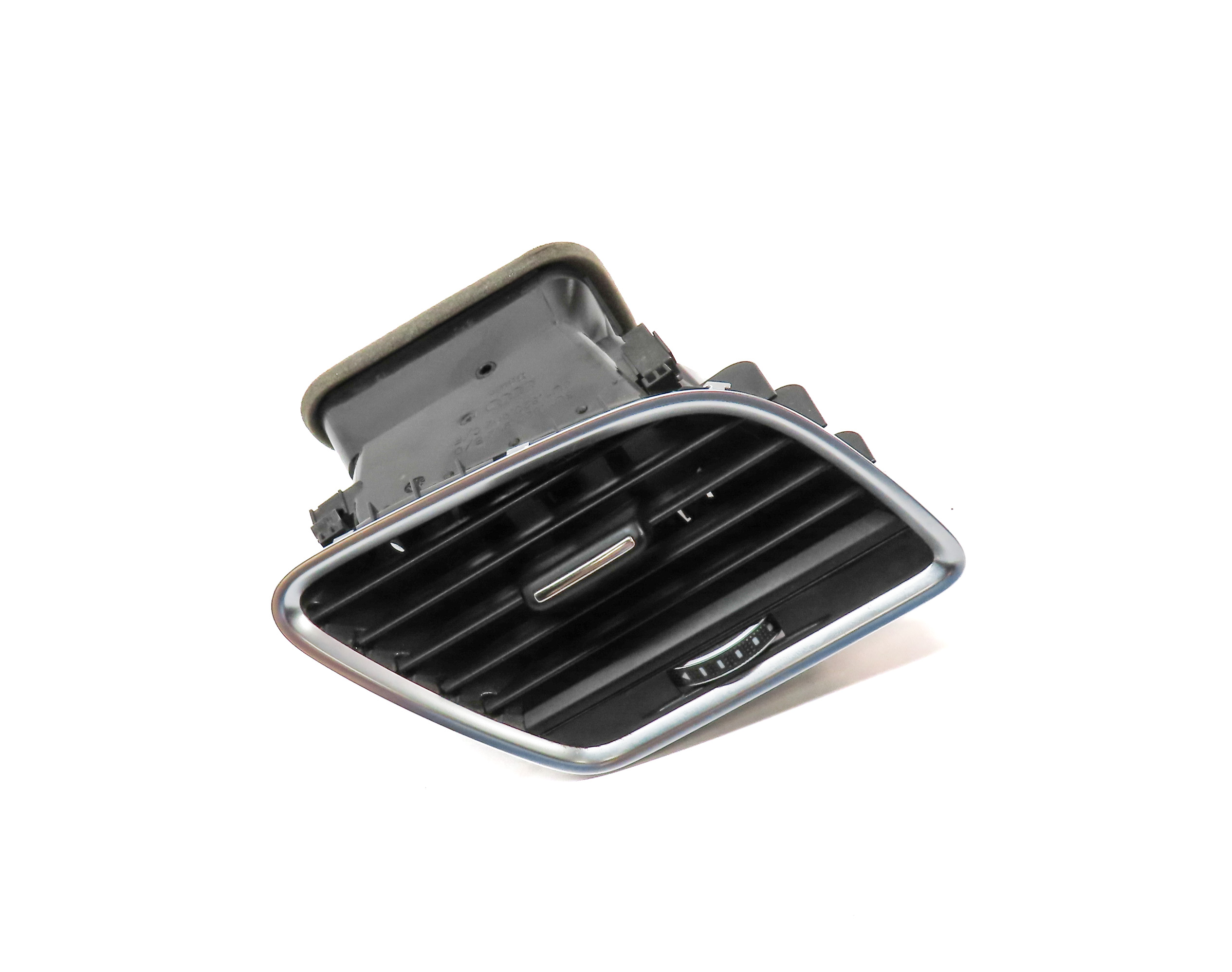 2018 AUDI Q3 (8U) FRONT RIGHT PASSENGER DASH HEAT AIR AC HVAC VENT (Black) — exact item pictured